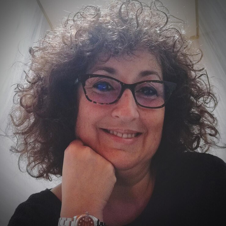 Menovelle natural supplement for menopause relief