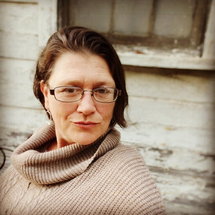 Menovelle natural supplement for menopause relief